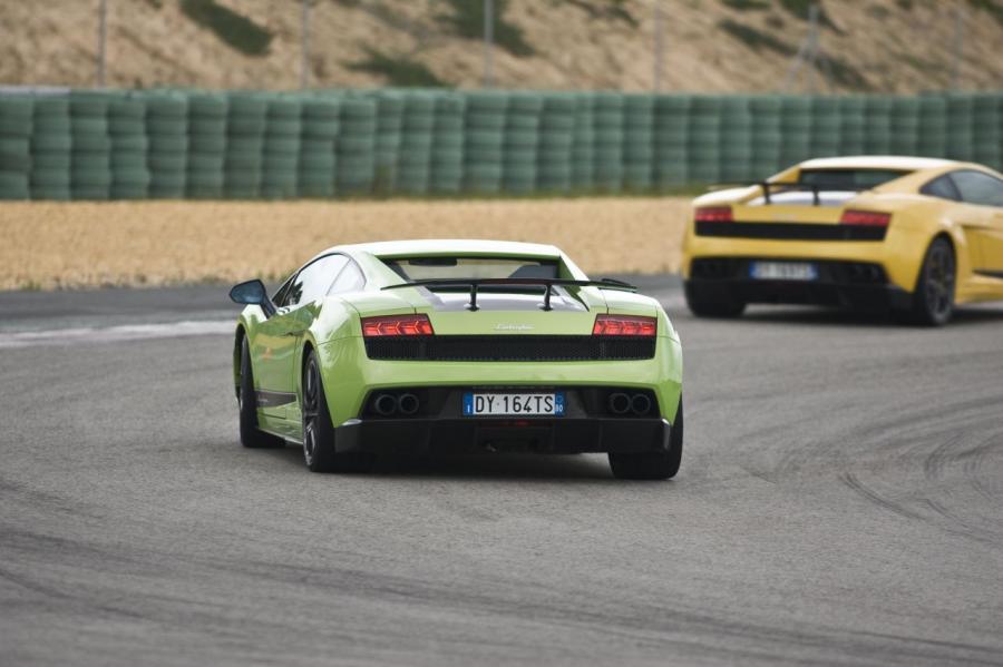  Lamborghini Gallardo LP570-4 Superleggera 2010 года  (фото 121 из 183)
